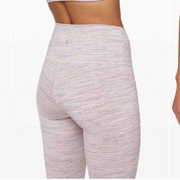 LIKE NEW Lululemon Wunder Under High Rise 28"  Wee Are From Space Pink Bliss - Picture 3 of 7